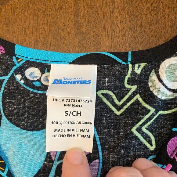 Disney Monsters Scrub Top Womens Size Small Sully and Mike Short Sleeve V-Neck - Picture 11 of 12